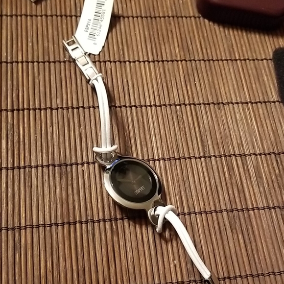 ESPRIT Watch Bundle - Picture 5 of 9